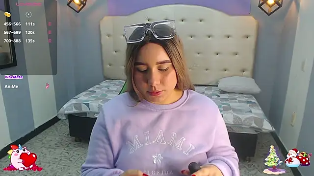 Kathiasaints online show from December 3, 10:52 pm