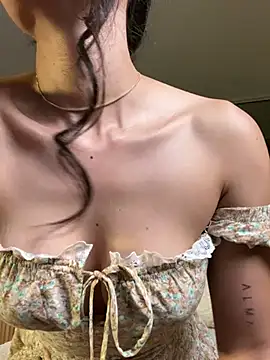 Snapshot of Irish_Collins chatting on February 26, 1:00 am Irish Collins online show from February 26, 1:00 am