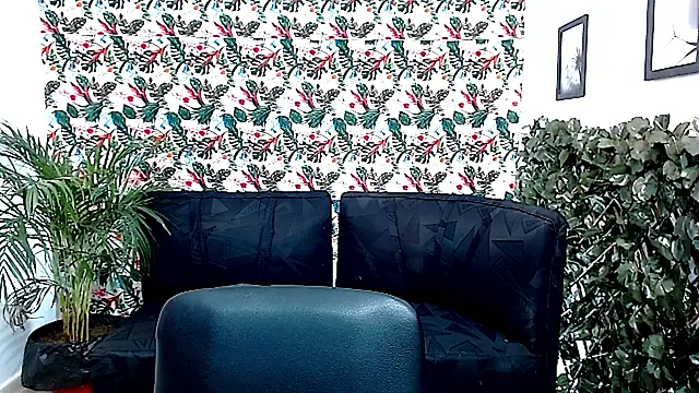 Snapshot of Wendy_Hot_ chatting on December 2, 11:29 pm Wendy Hot online show from December 2, 11:29 pm