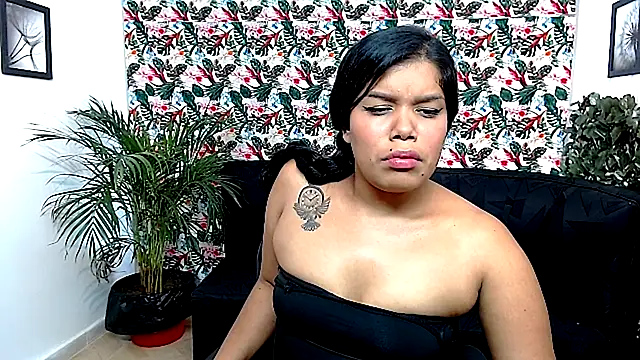 Snapshot of Wendy_Hot_ chatting on December 3, 5:42 am Wendy Hot online show from December 3, 5:42 am