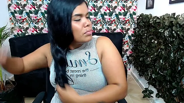 Snapshot of Wendy_Hot_ chatting on January 9, 6:59 am Wendy Hot online show from January 9, 6:59 am