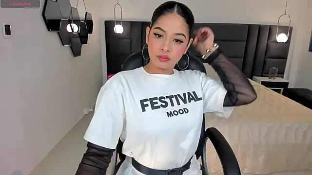 AlyssaDean online show from September 20, 11:11 am