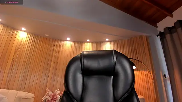 AlyssaDean online show from October 13, 12:05 pm