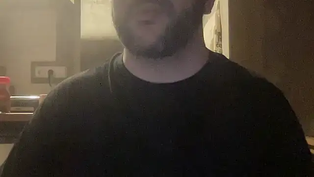 Snapshot of RedDante89 chatting on March 9, 5:22 am RedDante89 online show from March 9, 5:22 am