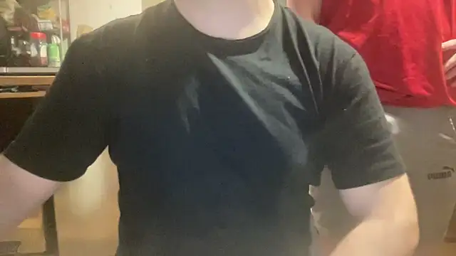 Snapshot of RedDante89 chatting on March 14, 11:15 am RedDante89 online show from March 14, 11:15 am