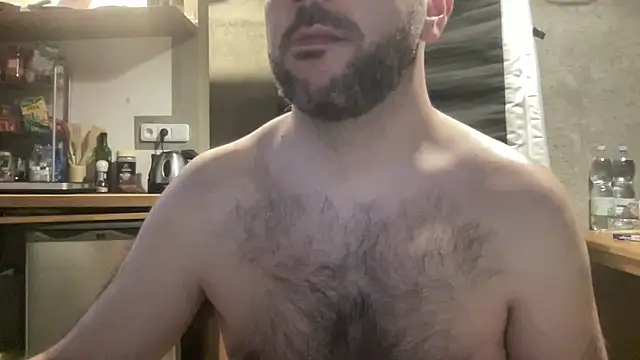 Snapshot of RedDante89 chatting on April 11, 5:34 am RedDante89 online show from April 11, 5:34 am
