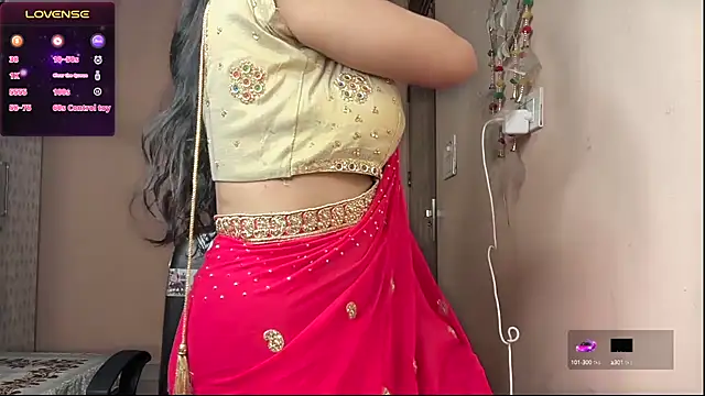 Snapshot of Spice-Summi chatting on March 12, 6:44 pm Spice-Summi online show from March 12, 6:44 pm