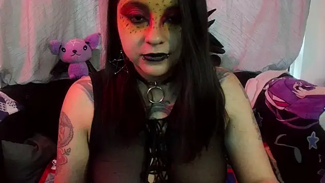 Snapshot of Acid666_alice chatting on May 9, 10:37 pm Acid666 alice online show from May 9, 10:37 pm