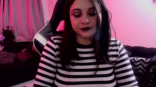 Snapshot of Acid666_alice chatting on May 18, 3:57 am Acid666 alice online show from May 18, 3:57 am