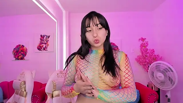 Miss dolly  online show from December 13, 1:01 pm