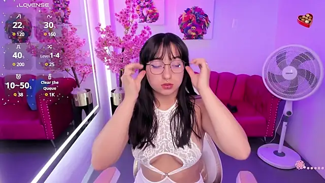 Miss dolly  online show from February 7, 12:39 pm