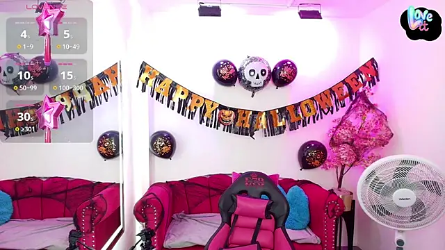 Miss dolly  online show from October 30, 12:17 pm