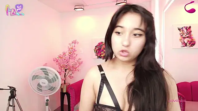 Miss dolly  online show from January 15, 12:10 pm