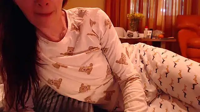 Snapshot of LovelyAndraGirl chatting on May 29, 1:42 pm LovelyAndraGirl online show from May 29, 1:42 pm