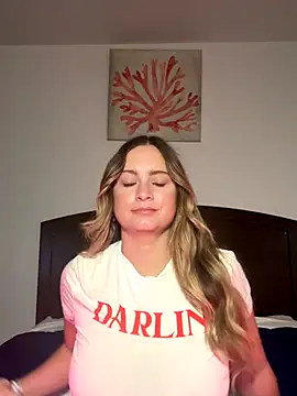 Sophie Raegan online show from December 2, 2:34 pm