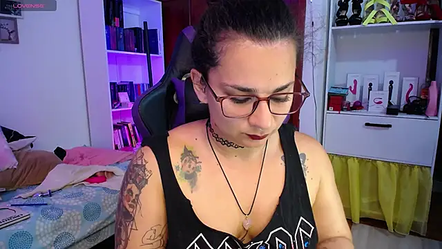 Amarantha 666 online show from December 11, 11:10 pm