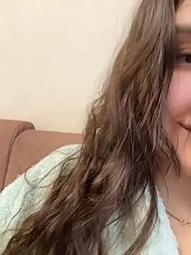 Snapshot of NikaMur chatting on November 27, 2:57 am NikaMur online show from November 27, 2:57 am