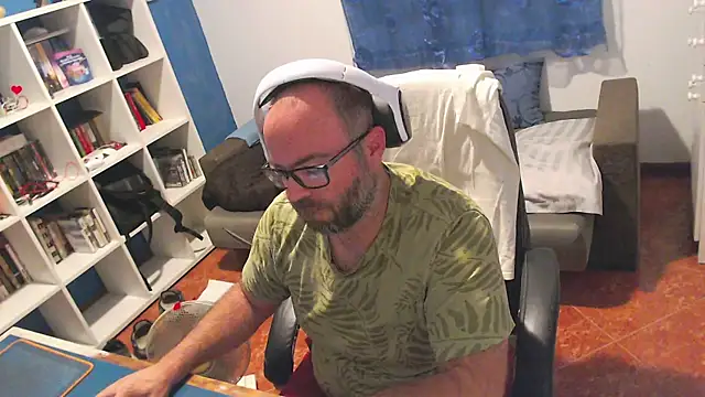 Snapshot of ravingr4d4 chatting on July 7, 9:52 pm ravingr4d4 online show from July 7, 9:52 pm