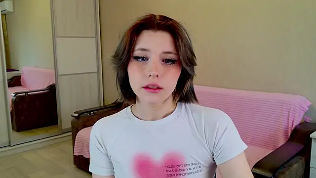 Snapshot of Alisa_Black_Star chatting on January 18, 11:43 am Alisa Black Star online show from January 18, 11:43 am