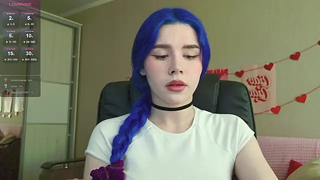 Snapshot of Alisa_Black_Star chatting on June 2, 12:29 pm Alisa Black Star online show from June 2, 12:29 pm