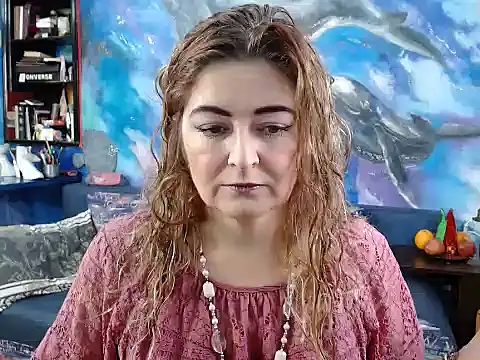 Snapshot of Helen1974 chatting on December 19, 2:46 pm Helen1974 online show from December 19, 2:46 pm