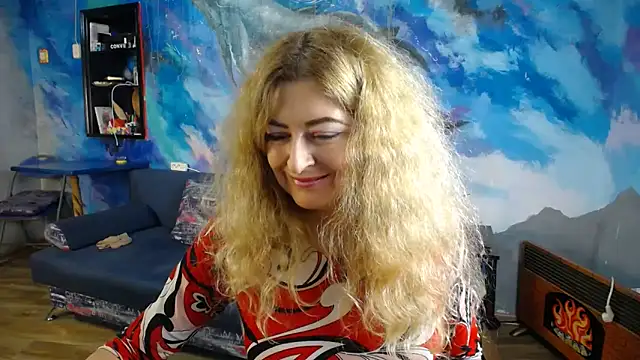 Snapshot of Helen1974 chatting on October 29, 2:25 am Helen1974 online show from October 29, 2:25 am