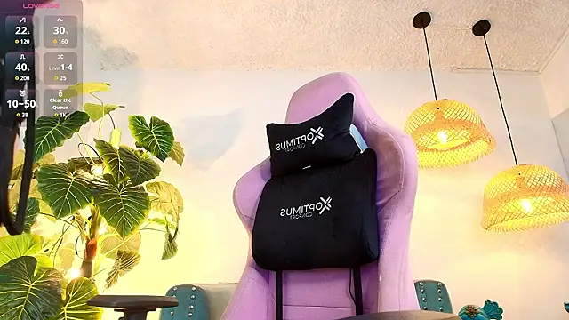 bellablack27 online show from February 4, 8:03 pm