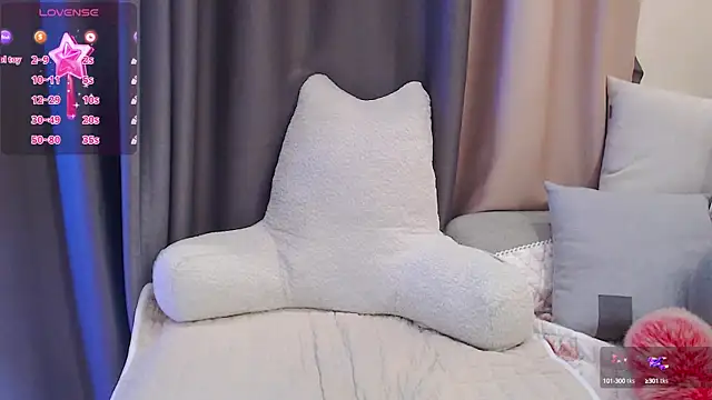 Snapshot of Duludulu_007 chatting on March 7, 5:49 pm Duludulu 007 online show from March 7, 5:49 pm