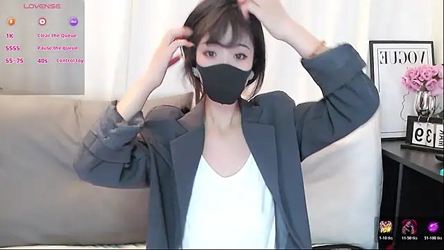 Duludulu 007 online show from May 8, 1:44 am