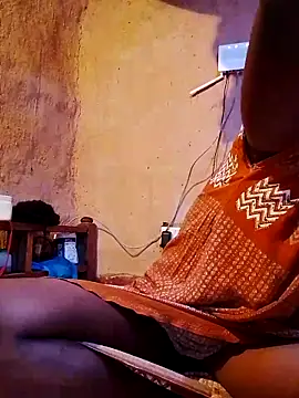 Snapshot of cute_naimah chatting on November 30, 4:38 am cute naimah online show from November 30, 4:38 am