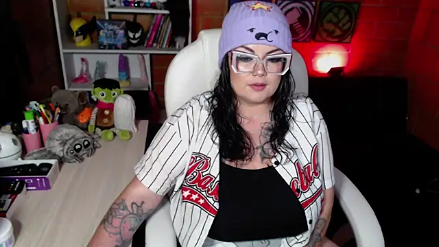 juliette rd online show from December 20, 6:20 am