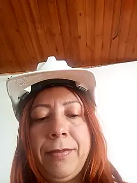 malusexy33 online show from January 14, 4:57 am