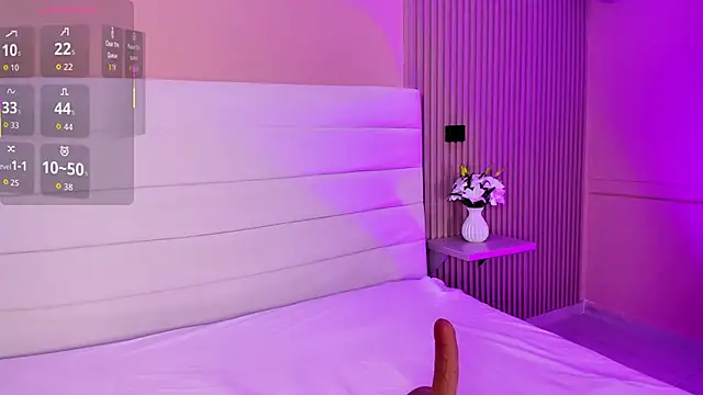 Lilly 2809  online show from March 19, 4:38 am