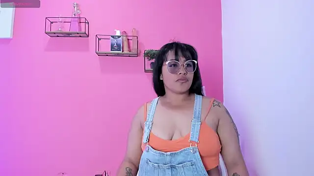 Snapshot of Tita_dirty chatting on January 30, 2:15 pm Tita dirty online show from January 30, 2:15 pm