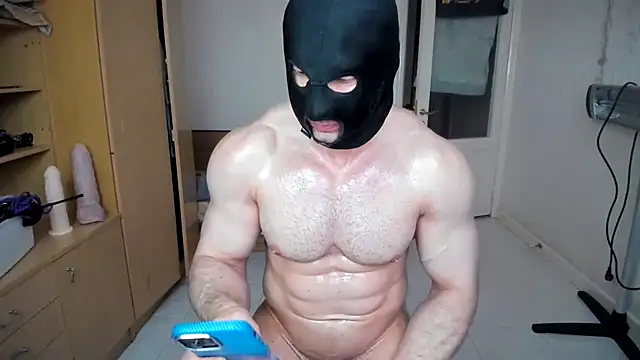 Snapshot of hot_muscle chatting on July 8, 3:44 am hot muscle online show from July 8, 3:44 am