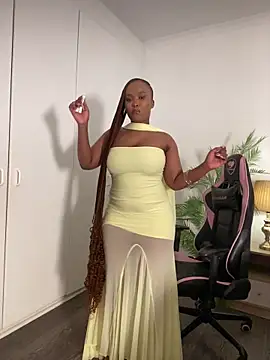 Snapshot of Stunning_Booty chatting on April 9, 8:58 pm Stunning Booty online show from April 9, 8:58 pm
