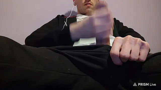  Hocthus  online show from February 14, 9:43 pm