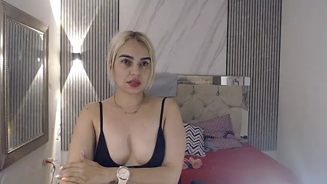 ashley  tylor online show from March 7, 12:24 pm