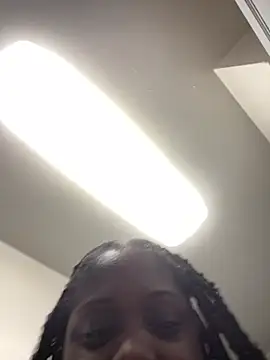 Snapshot of fantasygyal chatting on July 24, 3:26 am fantasygyal online show from July 24, 3:26 am