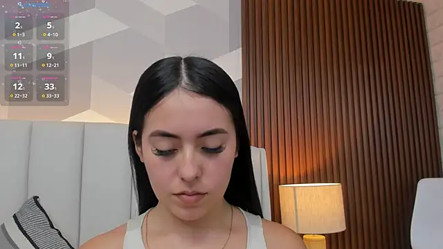 Julietasantos   online show from December 15, 6:23 pm