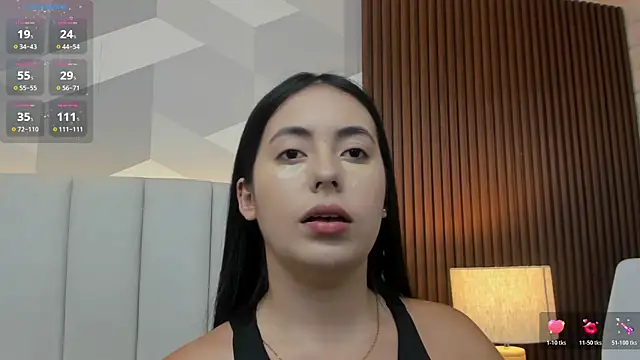 Snapshot of Julietasantos__ chatting on May 26, 6:37 pm Julietasantos online show from May 26, 6:37 pm