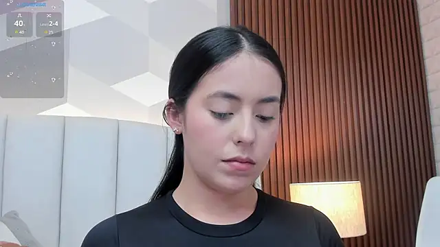 Snapshot of Julietasantos__ chatting on June 3, 6:35 pm Julietasantos online show from June 3, 6:35 pm