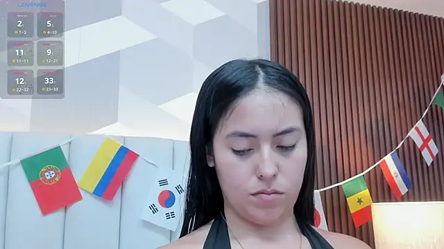 Snapshot of Julietasantos__ chatting on June 13, 6:28 pm Julietasantos online show from June 13, 6:28 pm