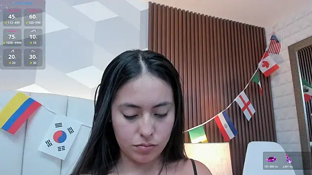 Snapshot of Julietasantos__ chatting on June 24, 6:18 pm Julietasantos online show from June 24, 6:18 pm