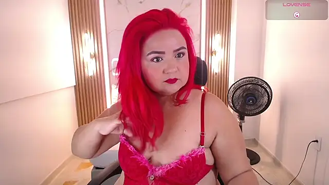 Snapshot of Mariana_Rojas chatting on May 7, 5:13 am Mariana Rojas online show from May 7, 5:13 am