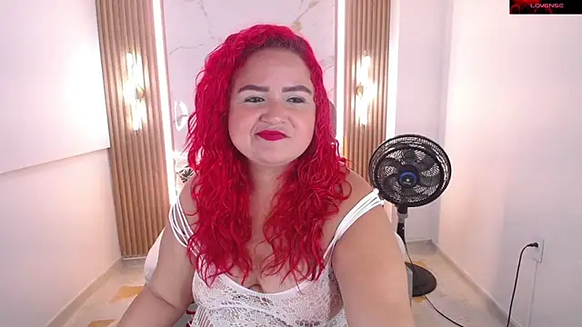 Snapshot of Mariana_Rojas chatting on June 11, 6:11 am Mariana Rojas online show from June 11, 6:11 am