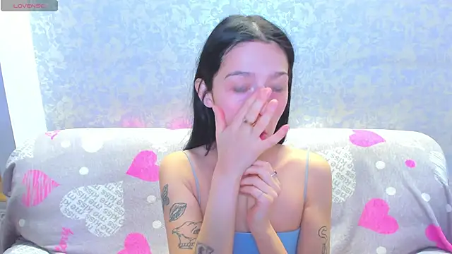 Vanessa Florence online show from January 15, 1:32 am