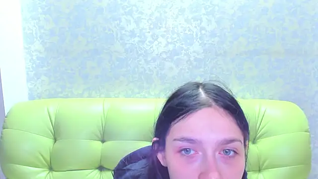 Snapshot of Vanessa_Florence chatting on May 14, 1:01 am Vanessa Florence online show from May 14, 1:01 am