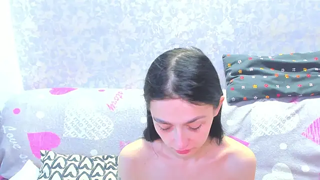 Snapshot of Vanessa_Florence chatting on May 17, 1:03 am Vanessa Florence online show from May 17, 1:03 am