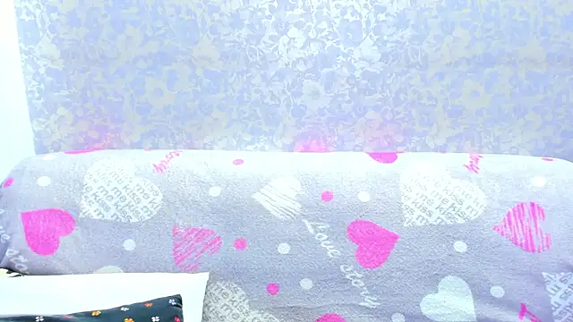 Snapshot of Vanessa_Florence chatting on May 20, 1:12 am Vanessa Florence online show from May 20, 1:12 am